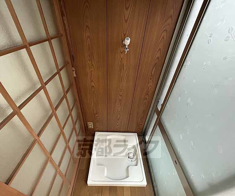 その他設備　室内に洗濯機置けます