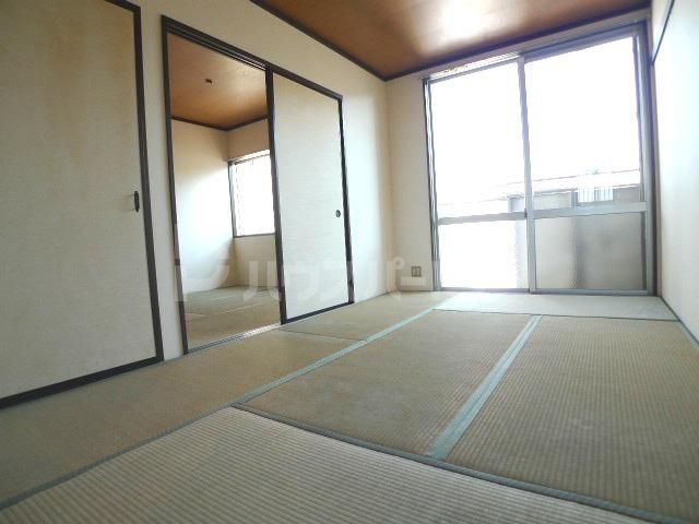 東武野田線 豊四季駅 徒歩14分 2階建 築42年の居間写真