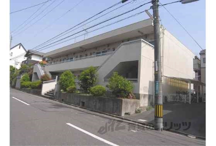 中西マンションA棟の外観写真