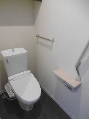 シャーメゾンガーデンズ多度津 A棟のトイレ写真