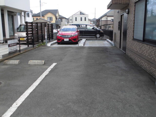 駐車場　昇降式駐車場