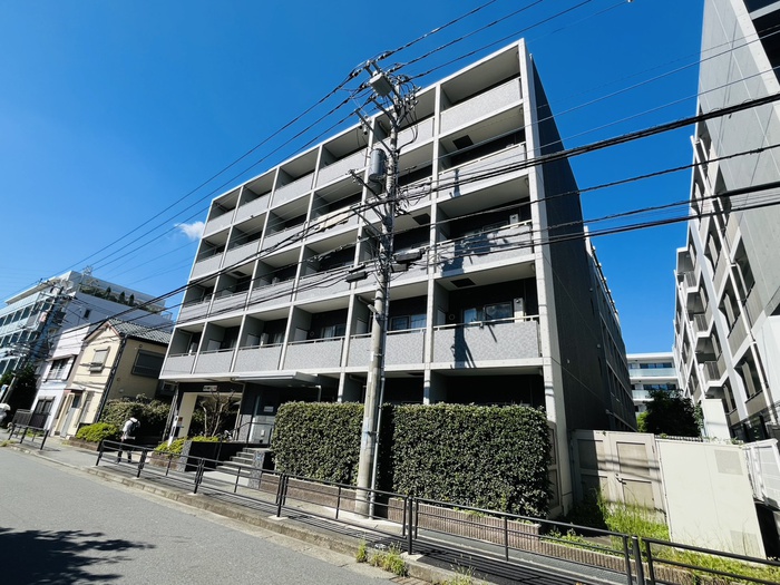 Pharos・Courtの外観写真