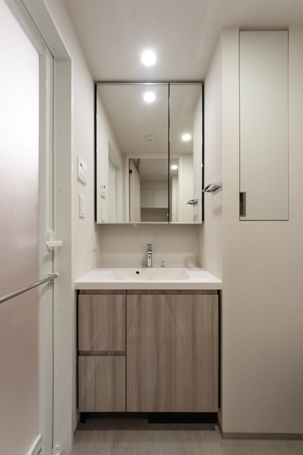 洗面設備　※写真は同タイプ住戸です。