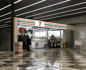 コンビニ　セブンイレブン DJ芝浦スクエアビル店（コンビニ）まで380m
