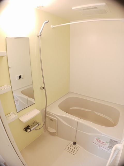 アンジュ・Kの風呂写真