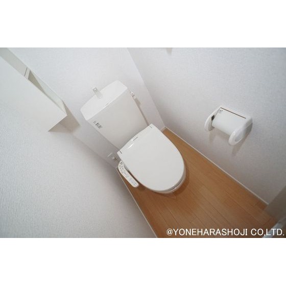 アン・ジュールVのトイレ写真