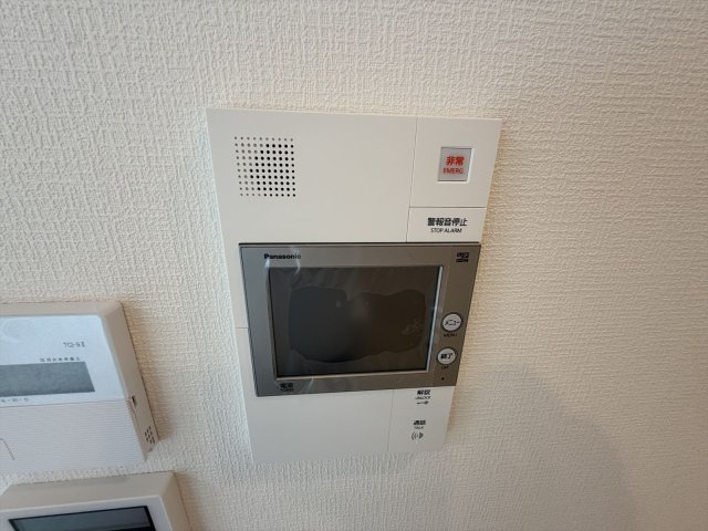 セキュリティ　モニタ付きインターホン