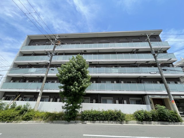 建物外観　綺麗で落ち着いた雰囲気の外観です