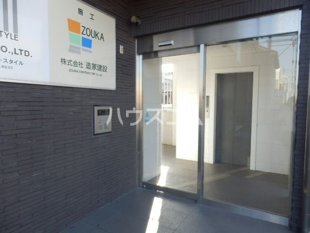エントランス
