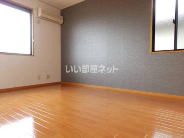 ロワール福原 C棟の内装写真