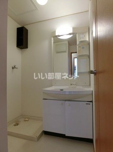 ロワール福原 C棟の内装写真