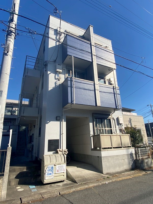 建物外観　南流山駅徒歩5分（400M）