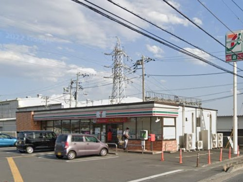 コンビニ　セブンイレブン 東松山柏崎店（コンビニ）まで811m