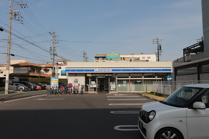 コンビニ　ローソン 北区平安二丁目店（コンビニ）まで73m