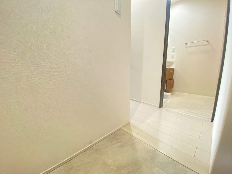 SUN MOON 武庫之荘2番館の玄関写真