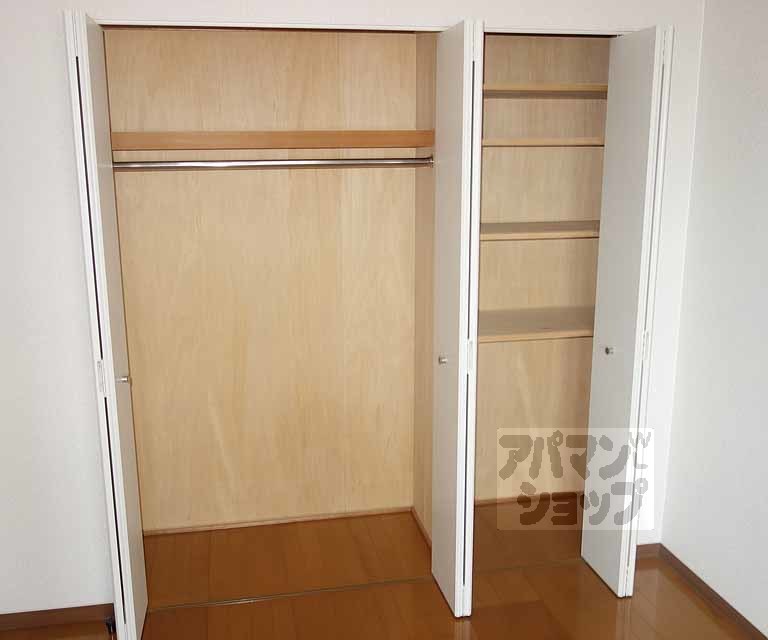 パインフィールド洛南の内装写真