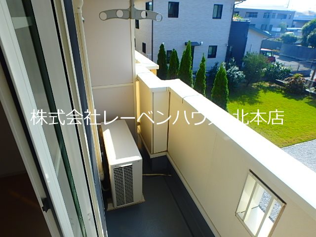 バルコニー　同じモデルの別物件参考写真です