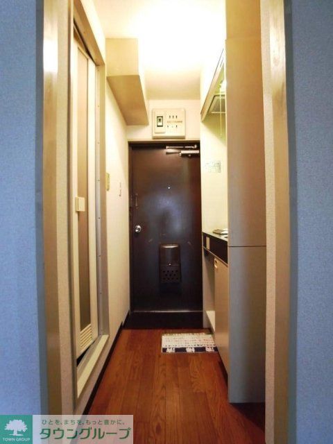 スカイコート府中の玄関写真