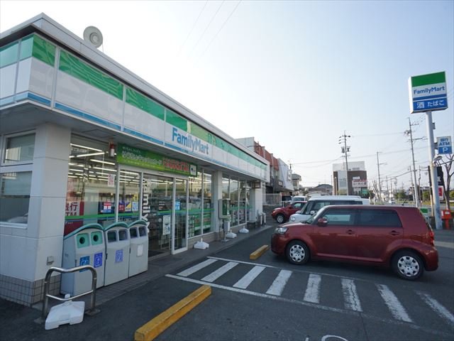 コンビニ　ファミリーマート　浜松高丘西店（コンビニ）まで482m