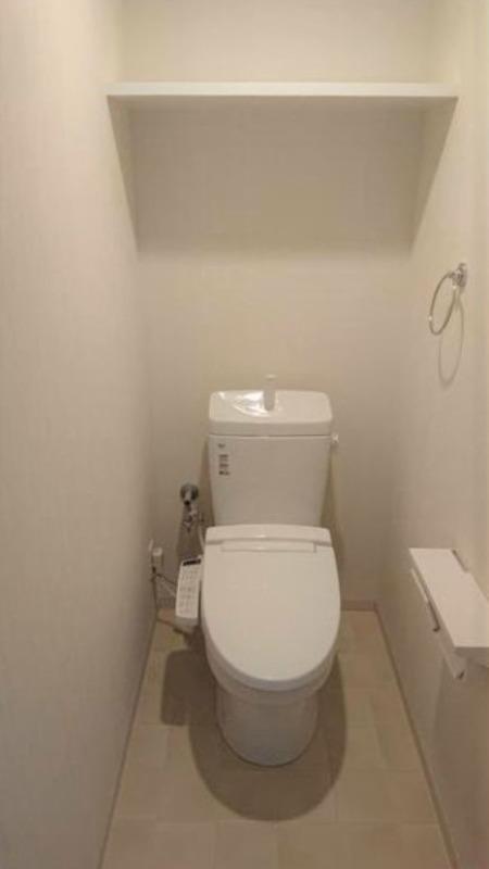 ＪＲ仙石線 榴ケ岡駅 徒歩2分 11階建 築8年のトイレ写真
