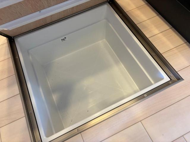 収納　床下収納