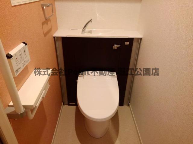 ＪＲ大阪環状線 森ノ宮駅 徒歩7分 12階建 築7年のトイレ写真