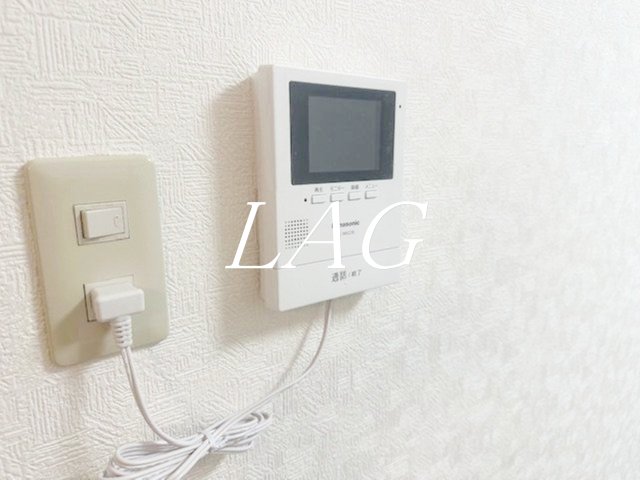 セキュリティ　モニター付きインターホンです。