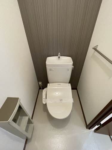 シャーメゾン北黒田 A棟のトイレ写真