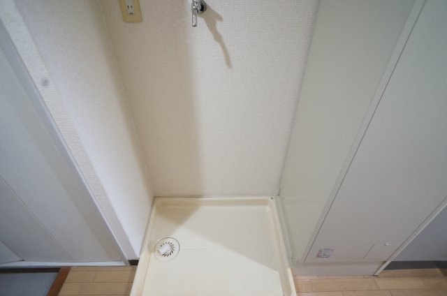 その他　室内洗濯機置場です