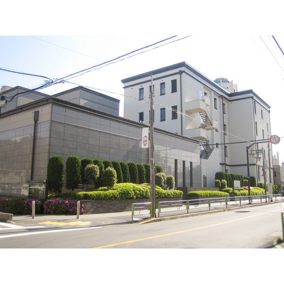 図書館　立正佼成会付属佼成図書館（図書館）まで796m