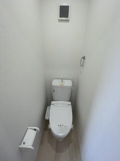 トイレ　（別タイプ参考写真）クレア椎名町　豊島区長崎