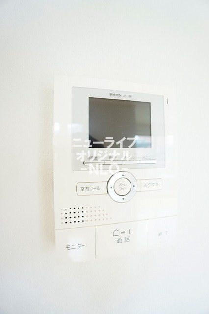 セキュリティ　来訪者を室内から確認出来るテレビモニターホン