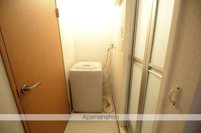 西鉄天神大牟田線 井尻駅 徒歩5分 2階建 築26年の内装写真