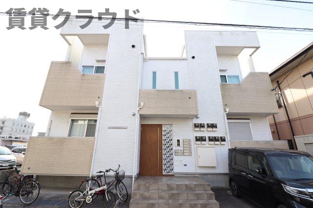 建物外観　おしゃれな外観がお出迎え♪