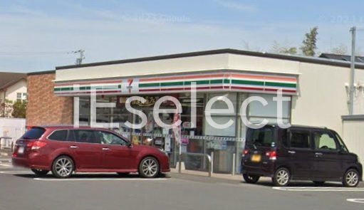 コンビニ　セブンイレブン八街五区店（コンビニ）まで570m