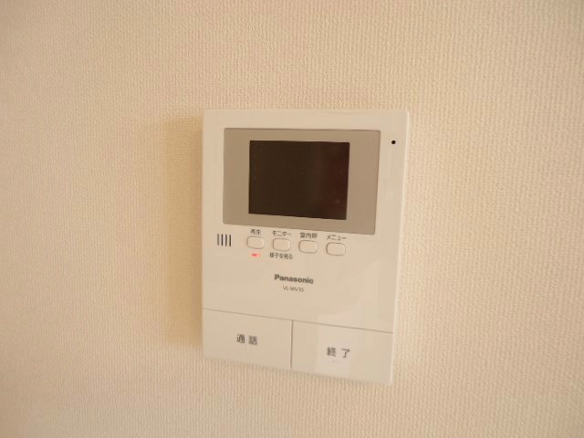 セキュリティ　来た人の顔が分かるので安心です。