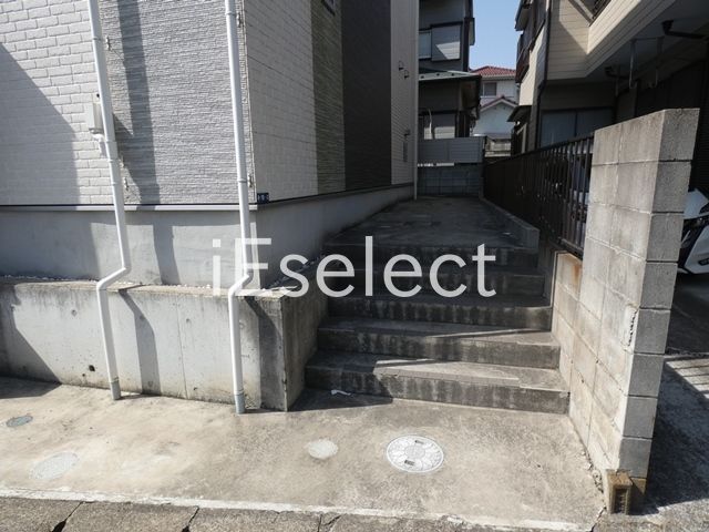 エントランス　エントランスはこちら
