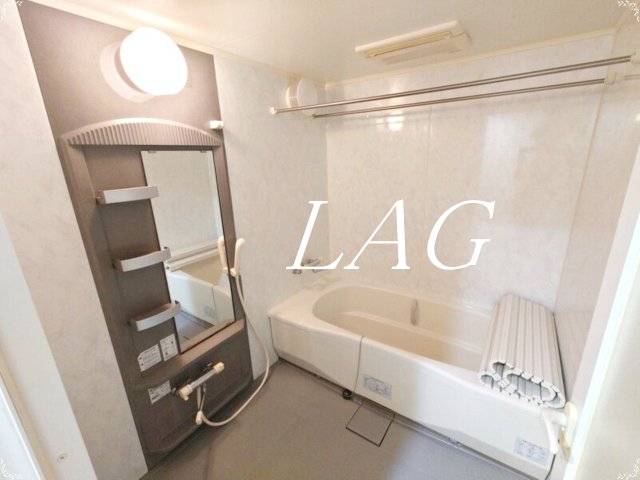 バス・シャワールーム　お風呂です。
