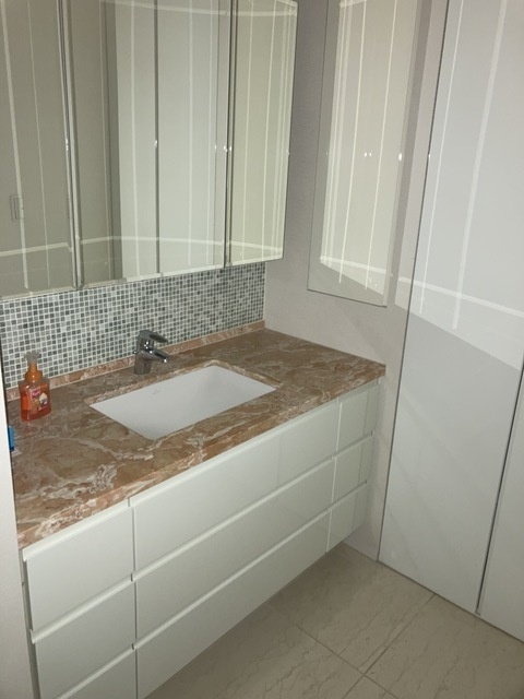 洗面設備　別部屋参考写真