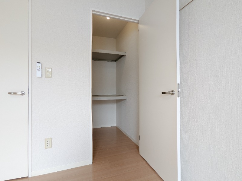 収納　図面と現状に相違がある場合には現状を優先