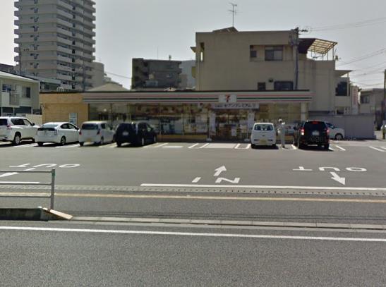 コンビニ　セブンイレブン大分中春日町店（コンビニ）まで237m