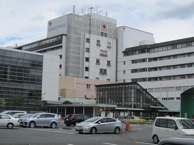 コンビニ　ローソン武蔵野赤十字病院店（コンビニ）まで268m