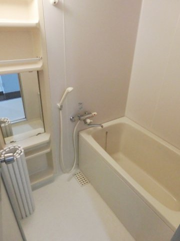 バス・シャワールーム　日々の疲れを癒すお風呂付です