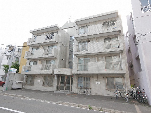 北海道札幌市中央区南六条西１８（マンション）の賃貸物件の外観
