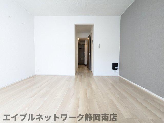 居室・リビング　ゆったりとした居間です