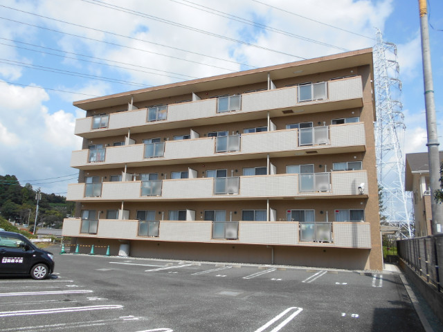 浜松市中央区桜台のマンションの建物外観