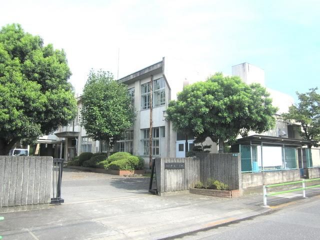 【ヒルズシティＮの小学校】