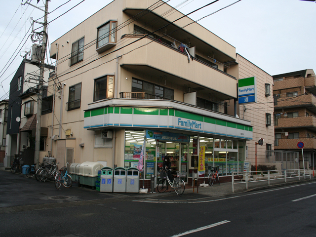 その他　ファミリーマート川崎坂戸店（その他）まで383m