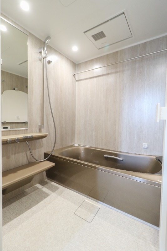 バス・シャワールーム　図面と現状に相違がある場合には現状を優先