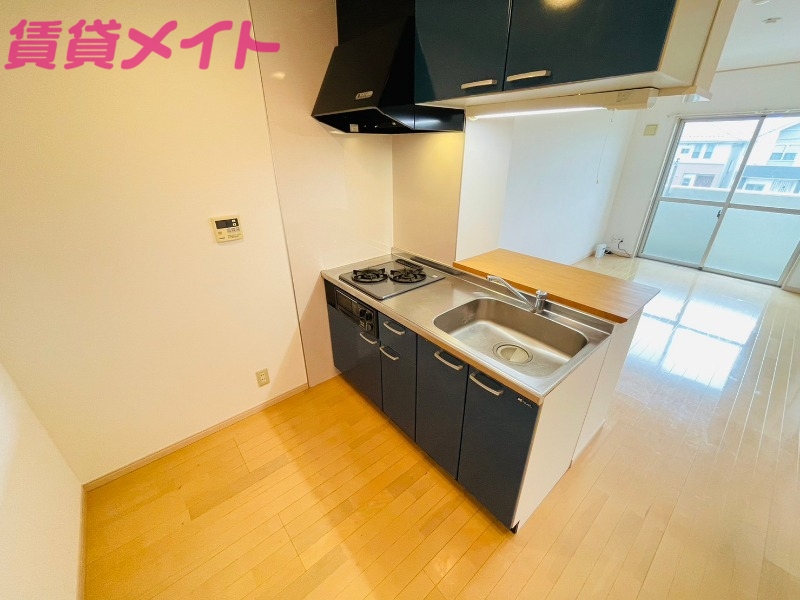 キッチン　同物件別部屋参考